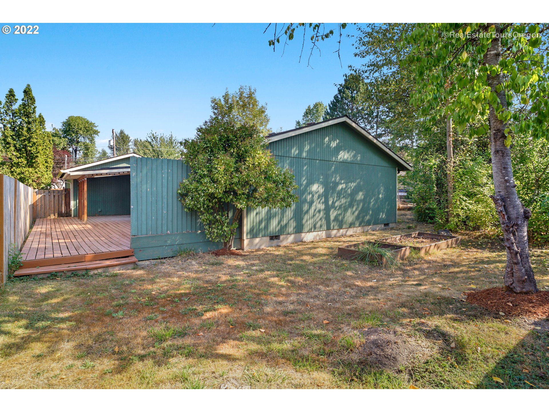 7624 Southwest Taylors Ferry Road Portland, OR 97223 - Photo 29 of 31 Gallery Image 29