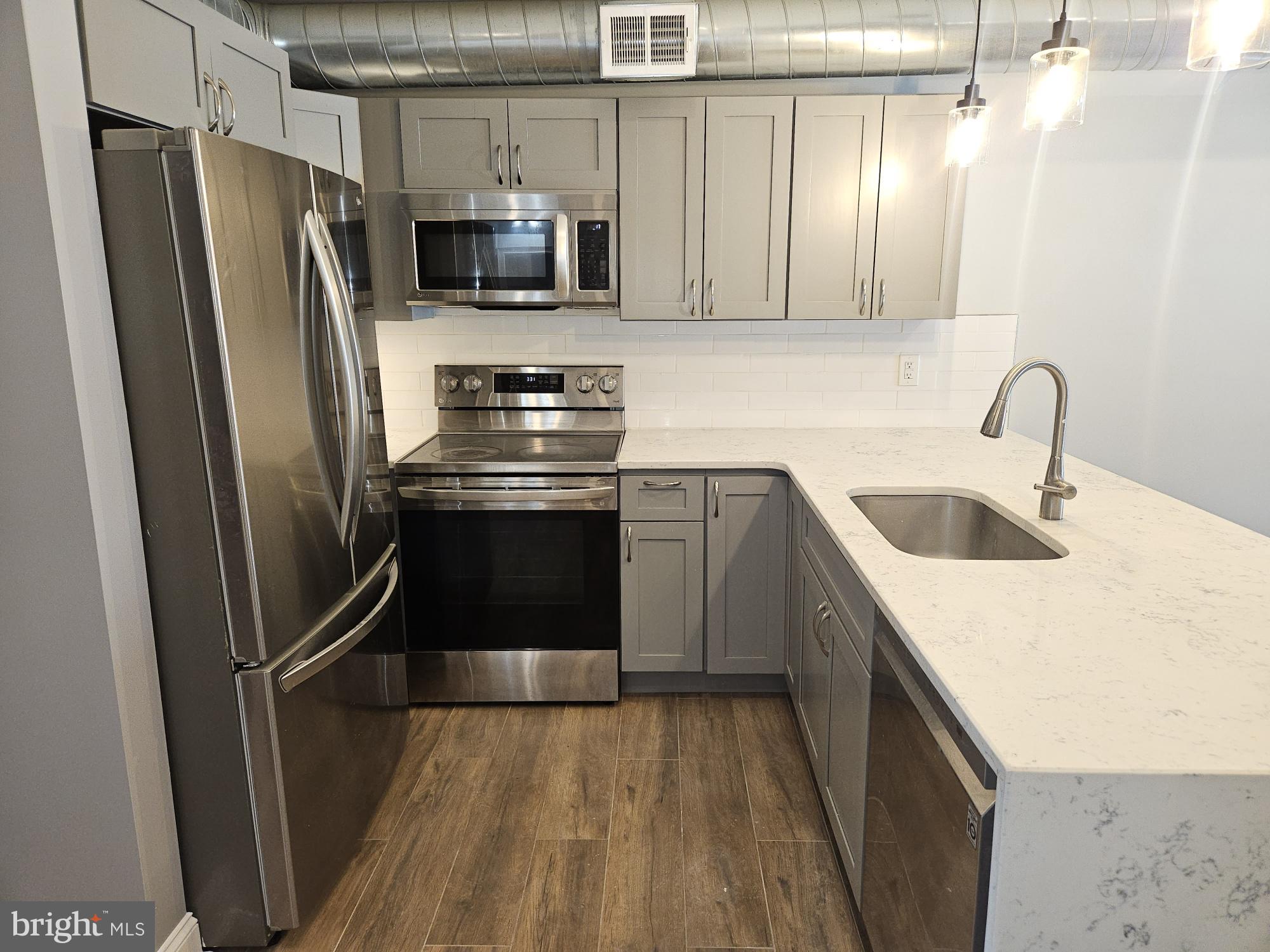 59 High Street, Unit H Philadelphia, PA 19144 - Photo 5 of 21