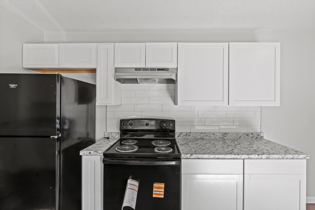 2902 Postell Court Hephzibah, GA 30815 - Photo 12 of 30 Kitchen 2 (5)