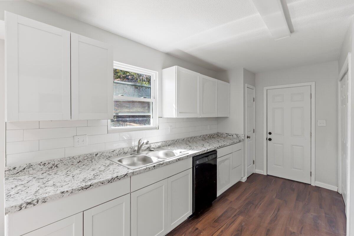 2902 Postell Court Hephzibah, GA 30815 - Photo 14 of 30 Kitchen 4