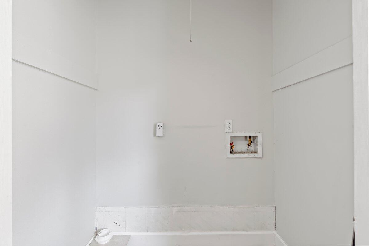 2902 Postell Court Hephzibah, GA 30815 - Photo 15 of 30 Laundry (3)