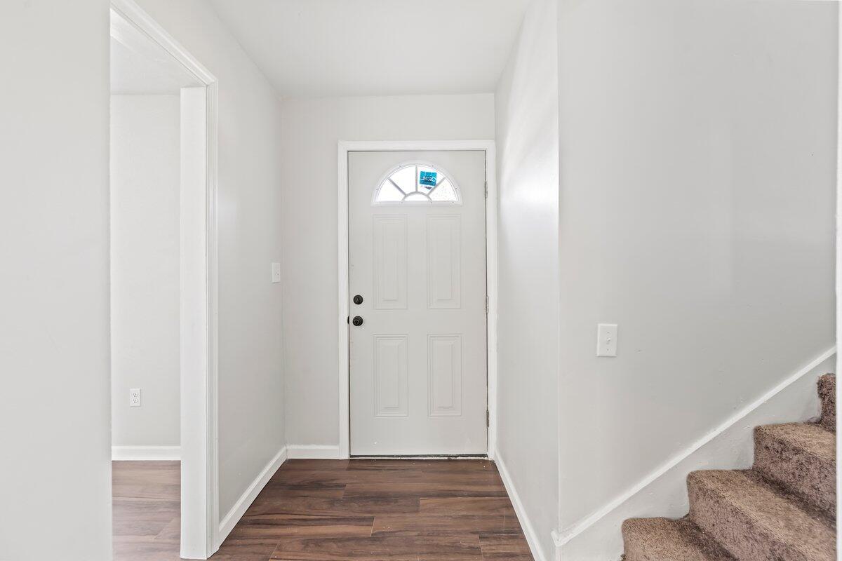 2902 Postell Court Hephzibah, GA 30815 - Photo 16 of 30 Foyer