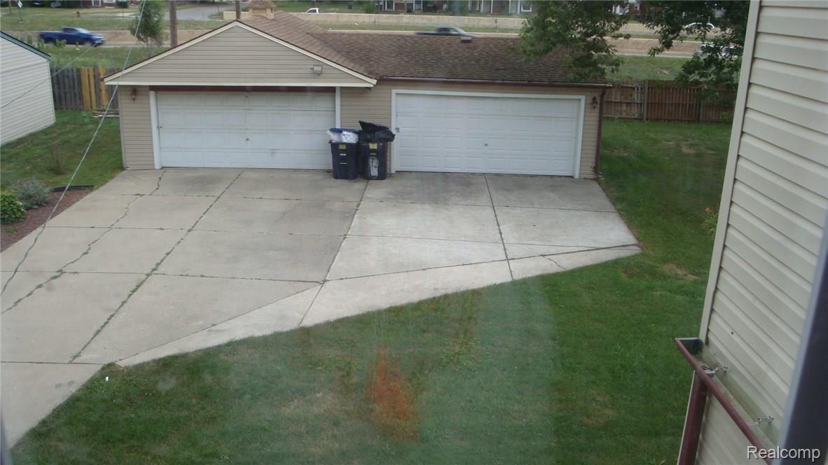 15770 Ashton Road Detroit, MI 48223 - Photo 19 of 21 Backyard.jpg