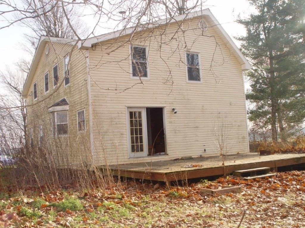 52932 Fulton Road Leonidas, MI 49066 - Photo 2 of 16 2016-11-30 12.56.54