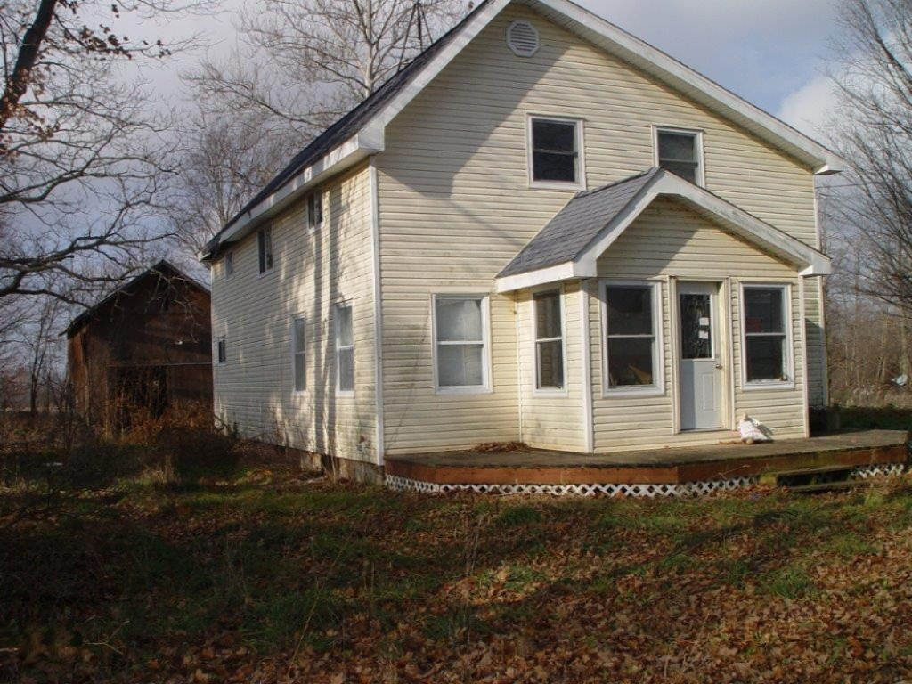 52932 Fulton Road Leonidas, MI 49066 - Photo 3 of 16 2016-11-30 12.58.51