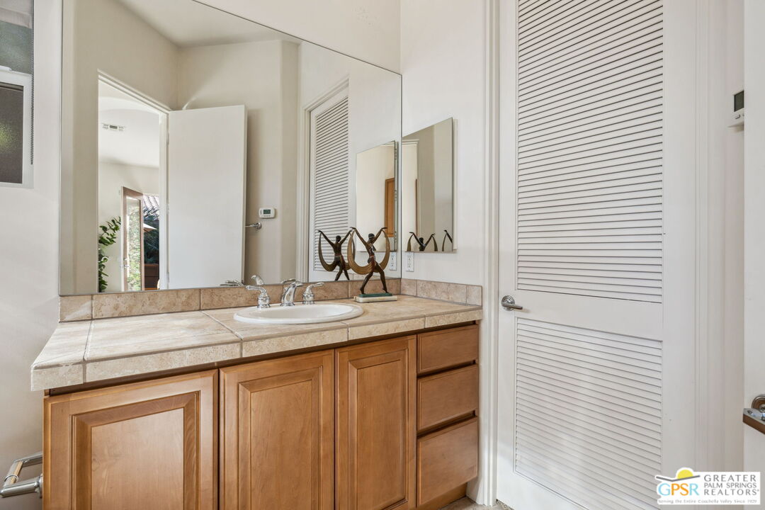 2 Varsity Circle Rancho Mirage, CA 92270 - Photo 60 of 65