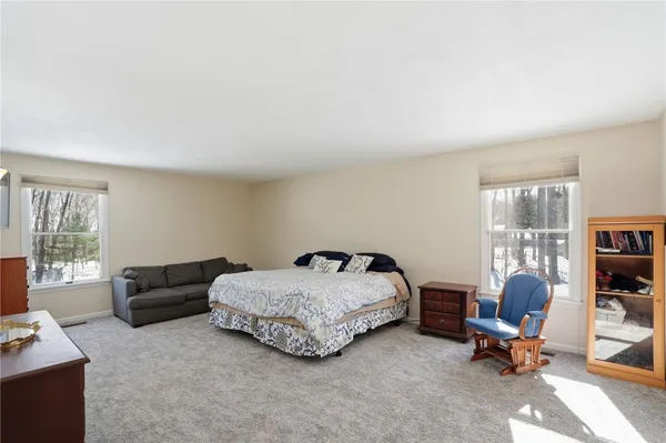 $1,249,000 | 244 Beechwood Drive, Cranston, RI 02921