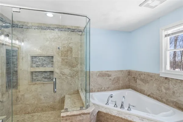 $1,249,000 | 244 Beechwood Drive, Cranston, RI 02921