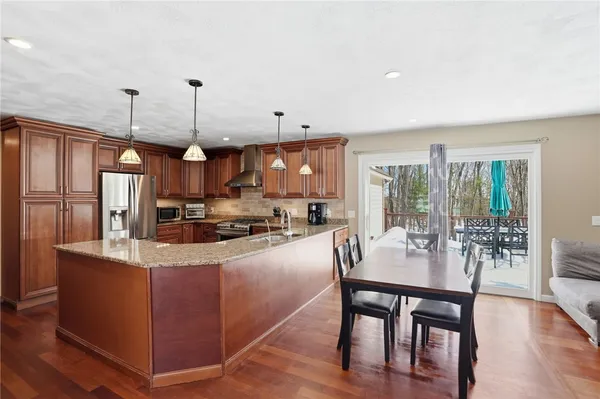 $1,249,000 | 244 Beechwood Drive, Cranston, RI 02921