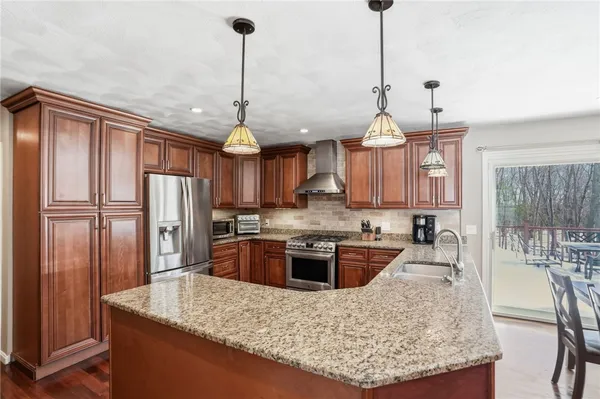 $1,249,000 | 244 Beechwood Drive, Cranston, RI 02921