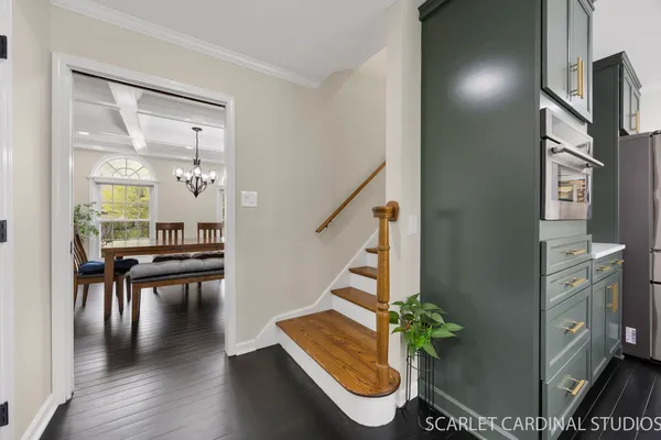 $1,020,000 | 4042 Broadmoor Circle, Naperville, IL 60564