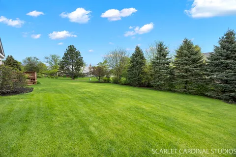 $1,020,000 | 4042 Broadmoor Circle, Naperville, IL 60564