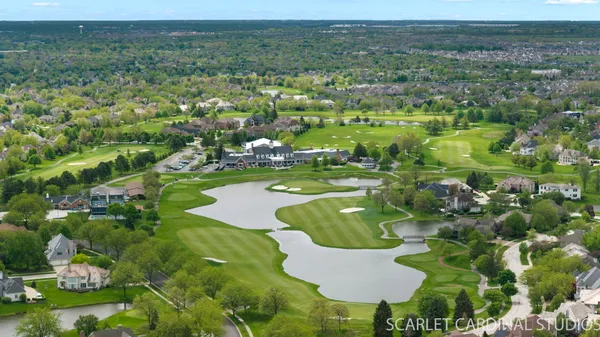 $1,020,000 | 4042 Broadmoor Circle, Naperville, IL 60564