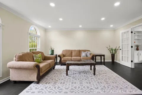 $1,020,000 | 4042 Broadmoor Circle, Naperville, IL 60564