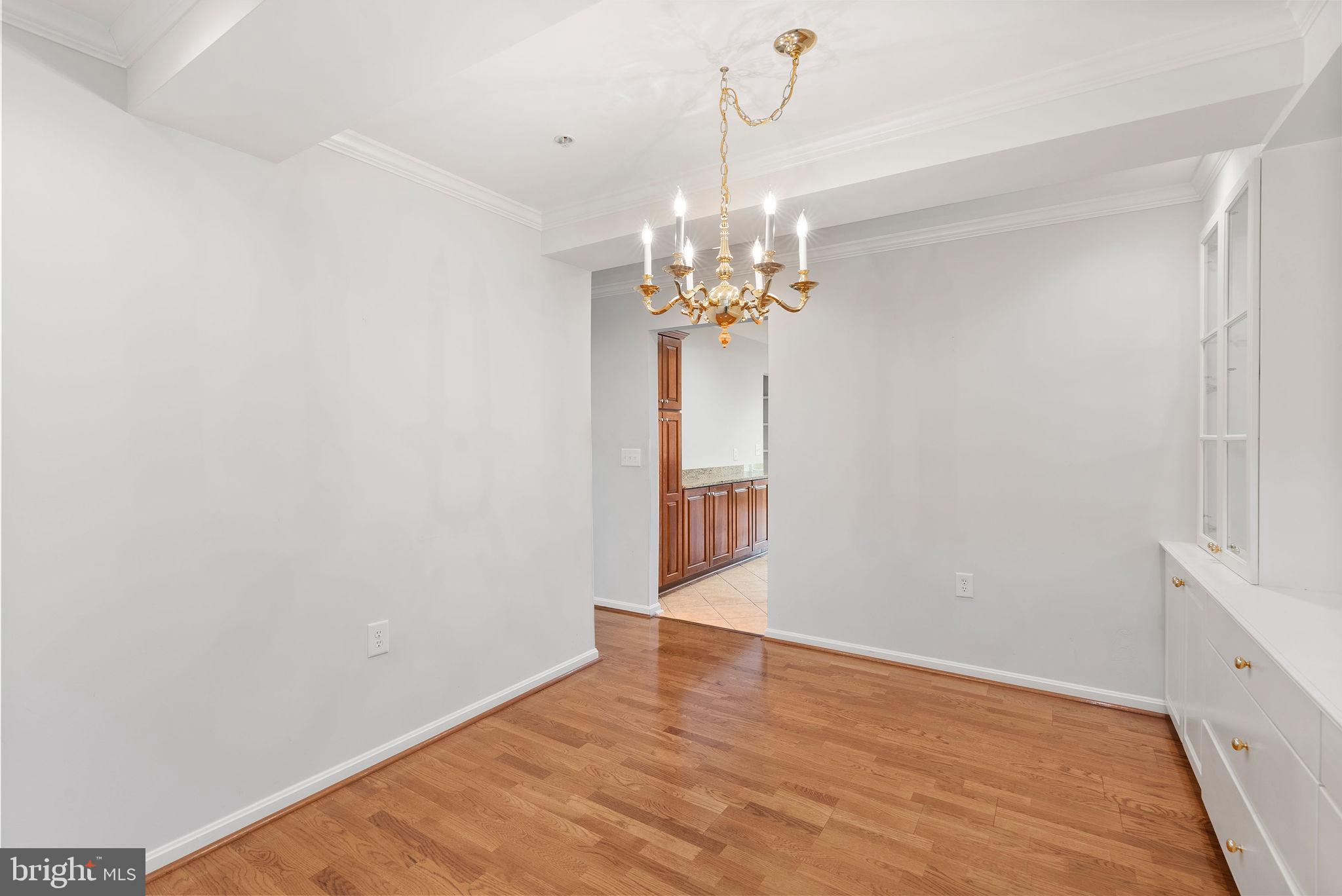 12246 Roundwood Road, Unit 506 Lutherville-Timonium, MD 21093 - Photo 17 of 32 Dining Room