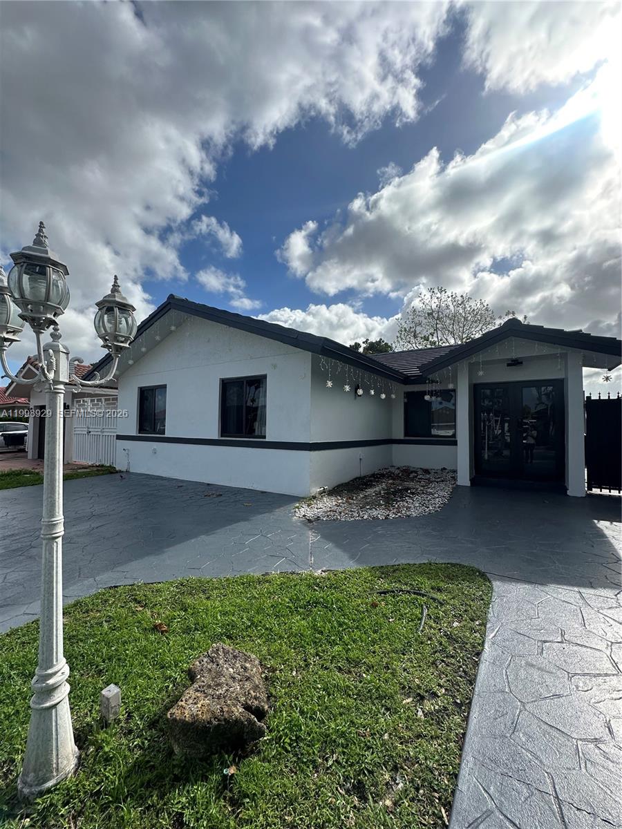 5923 Southwest 147th Place Miami, FL 33193 - Photo 1 of 35