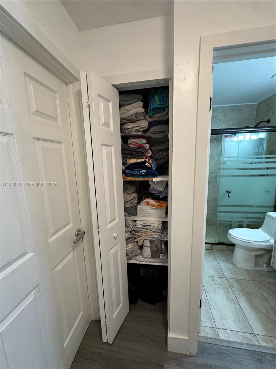 5923 Southwest 147th Place Miami, FL 33193 - Photo 14 of 35