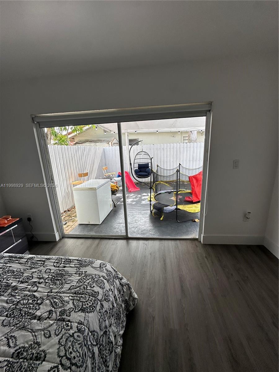 5923 Southwest 147th Place Miami, FL 33193 - Photo 23 of 35