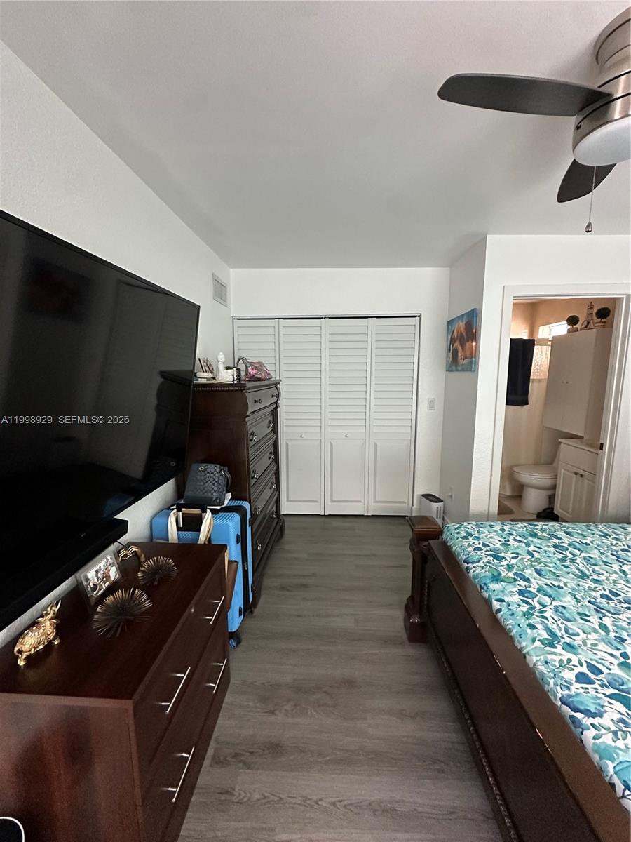 5923 Southwest 147th Place Miami, FL 33193 - Photo 30 of 35