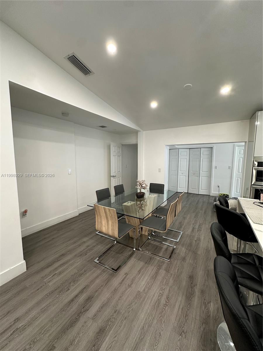 5923 Southwest 147th Place Miami, FL 33193 - Photo 9 of 35