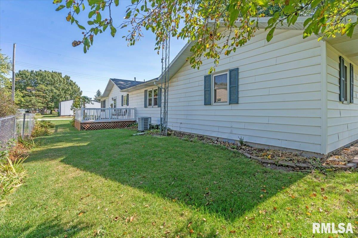 211 West Oak Street Palmyra, IL 62674 - Photo 31 of 36