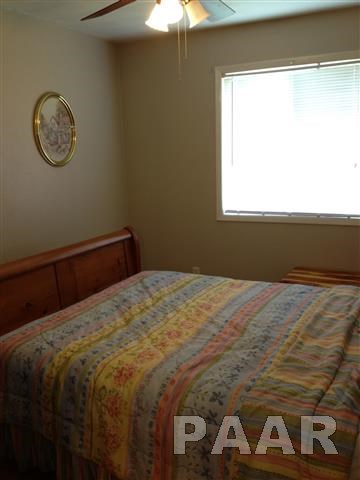 1529 Hickory Point Road Metamora, IL 61548 - Photo 15 of 26