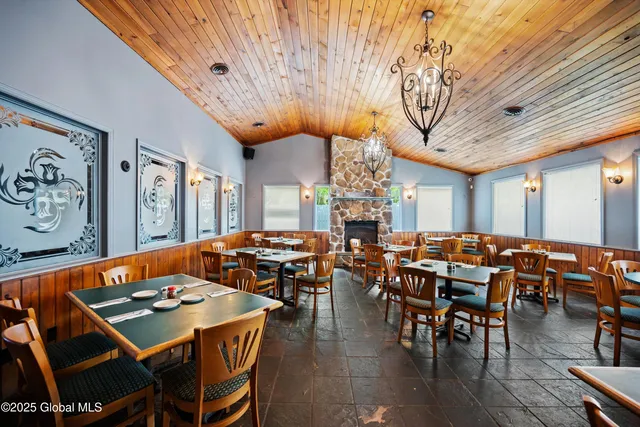 $650,000 | 7756 Highway 5, Clinton, NY 13323