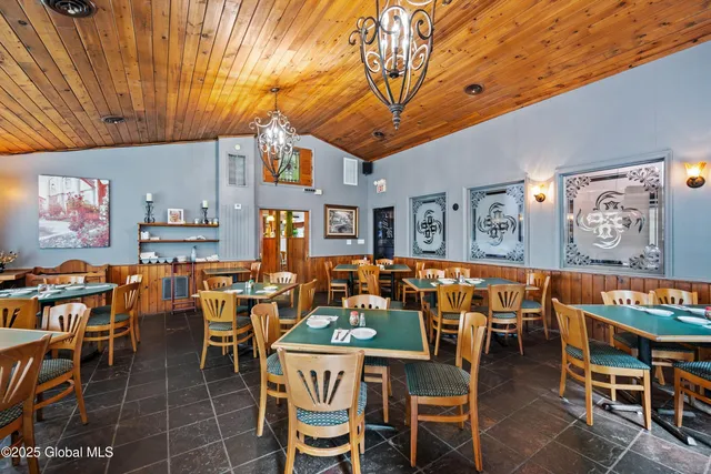 $650,000 | 7756 Highway 5, Clinton, NY 13323