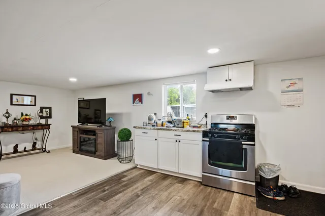 $650,000 | 7756 Highway 5, Clinton, NY 13323