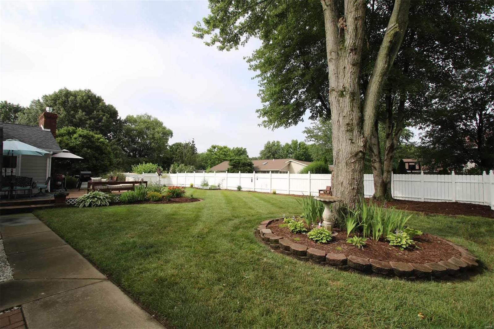 1205 Applewhite Road O'Fallon, IL 62269 - Photo 32 of 41