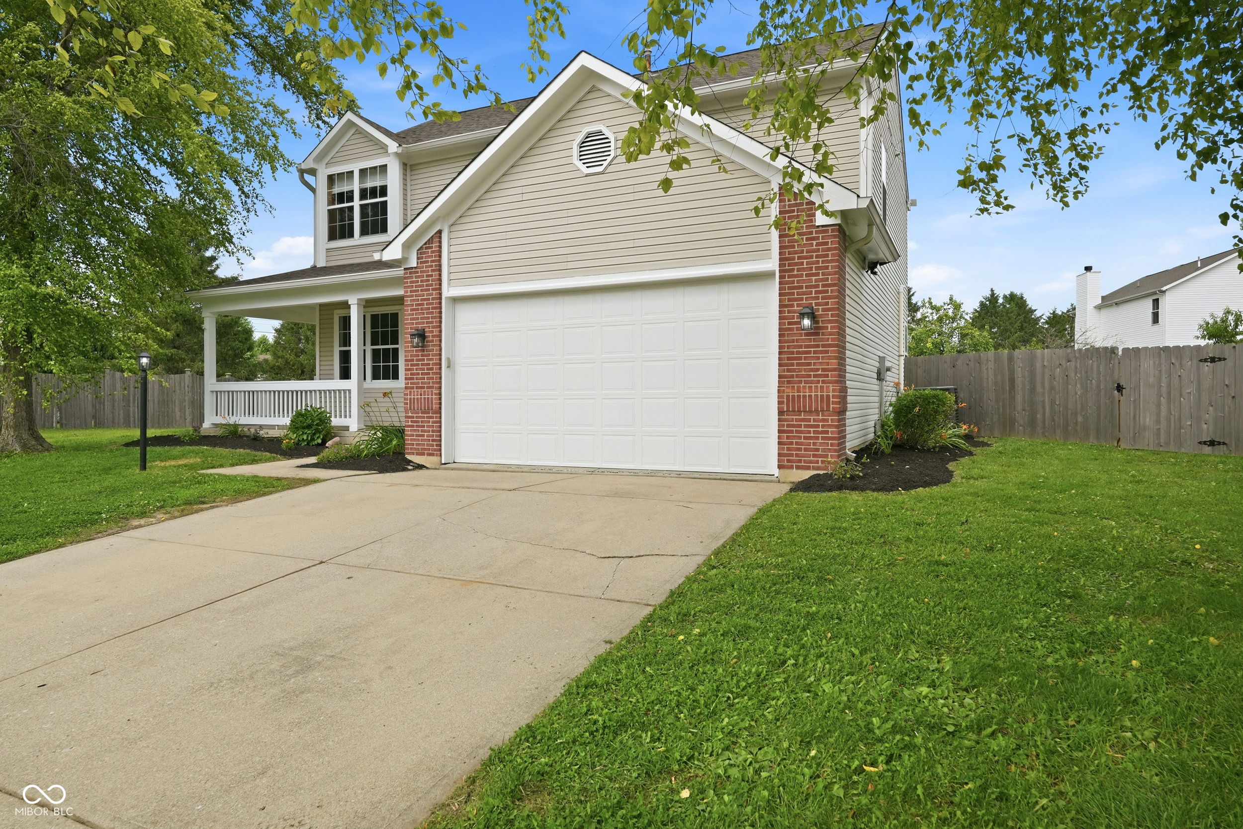 13089 Sinclair Place Fishers, IN 46038 - Photo 2 of 51