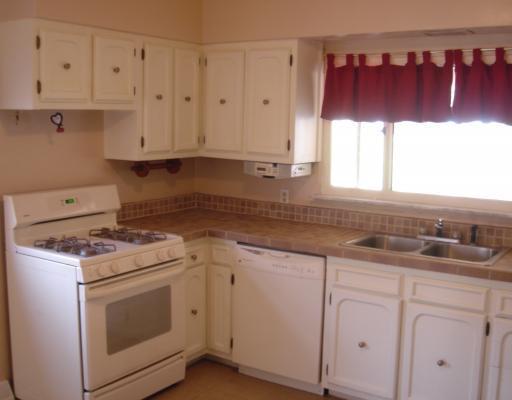 8444 Bull Creek Road Tarentum, PA 15084 - Photo 2 of 17 Kitchen.