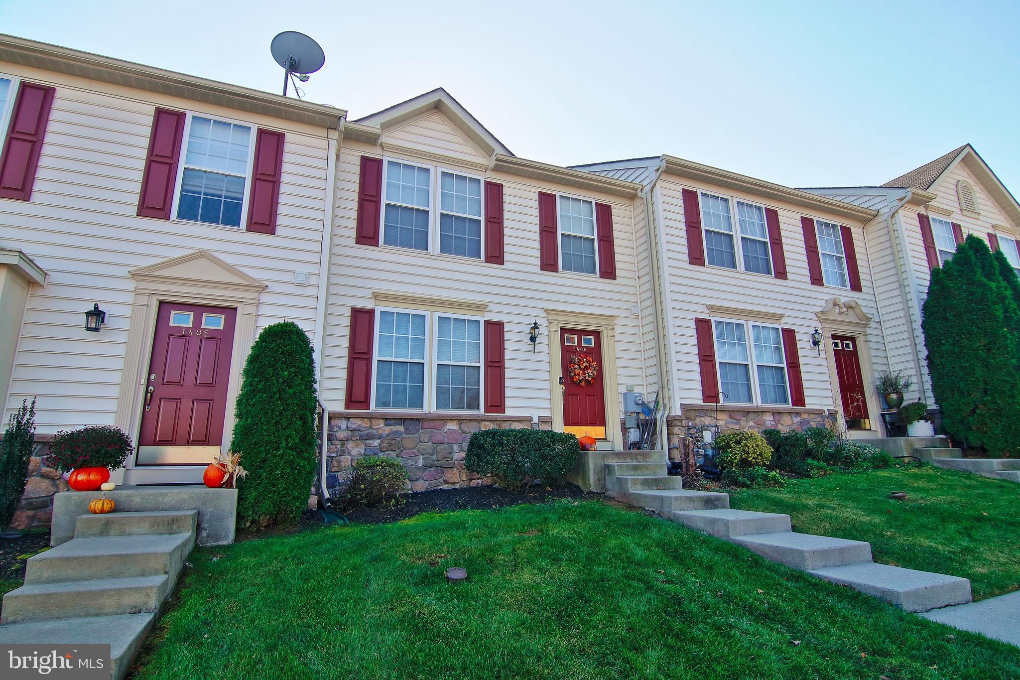 1406 Orchard View Road Reading, PA 19606 - Photo 2 of 25 Exterior Front