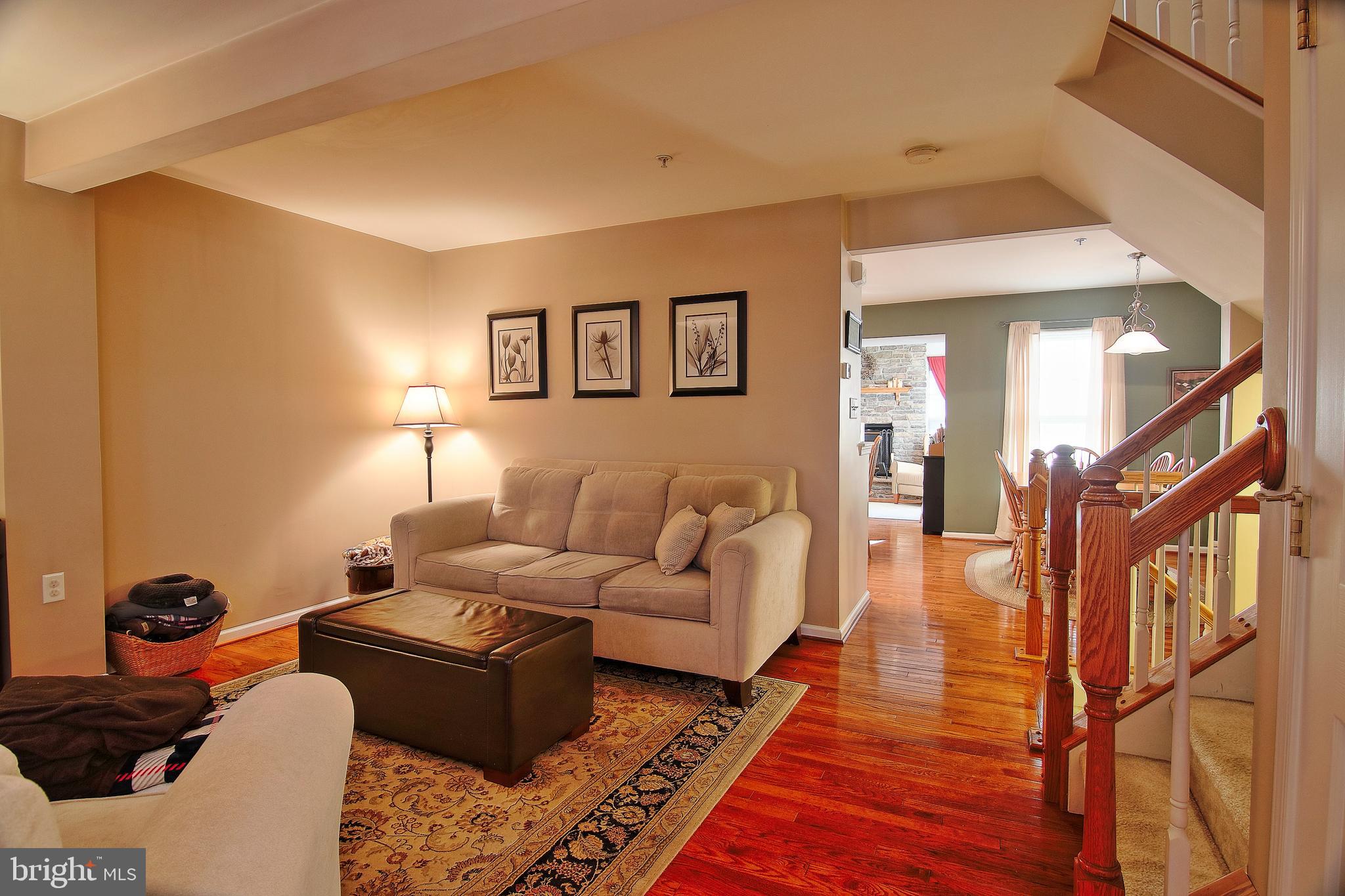 1406 Orchard View Road Reading, PA 19606 - Photo 4 of 25 Living Room