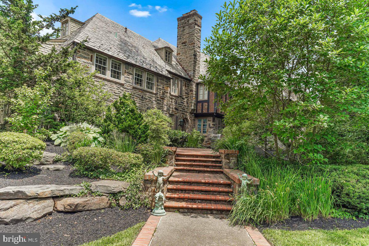 616 Clothier Road Wynnewood, PA 19096 - Photo 18 of 59