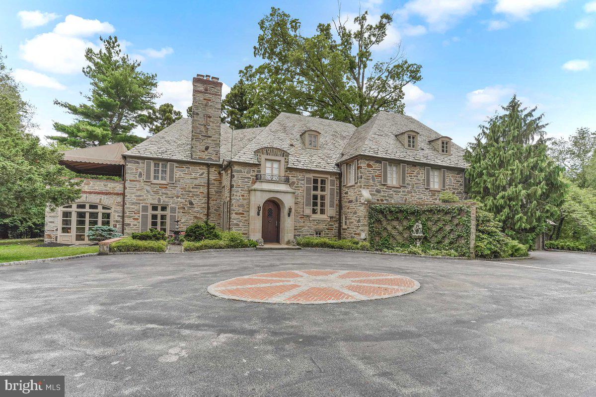 616 Clothier Road Wynnewood, PA 19096 - Photo 4 of 59