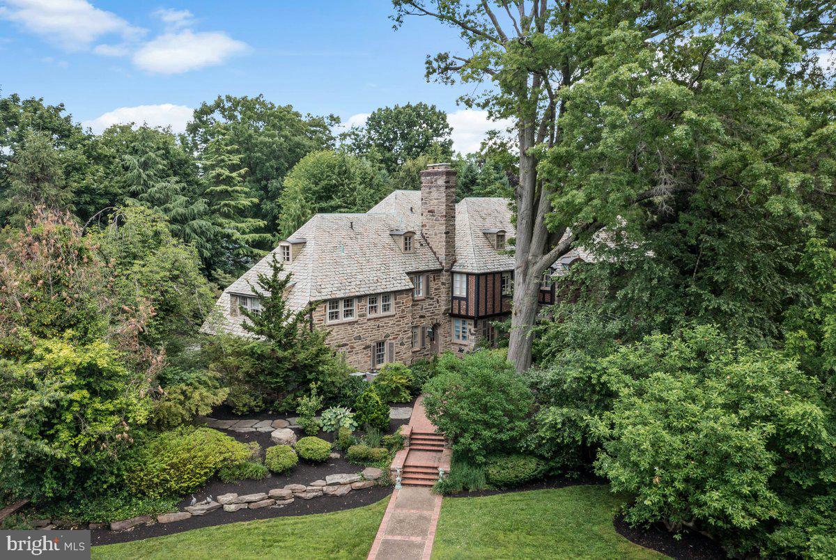 616 Clothier Road Wynnewood, PA 19096 - Photo 7 of 59