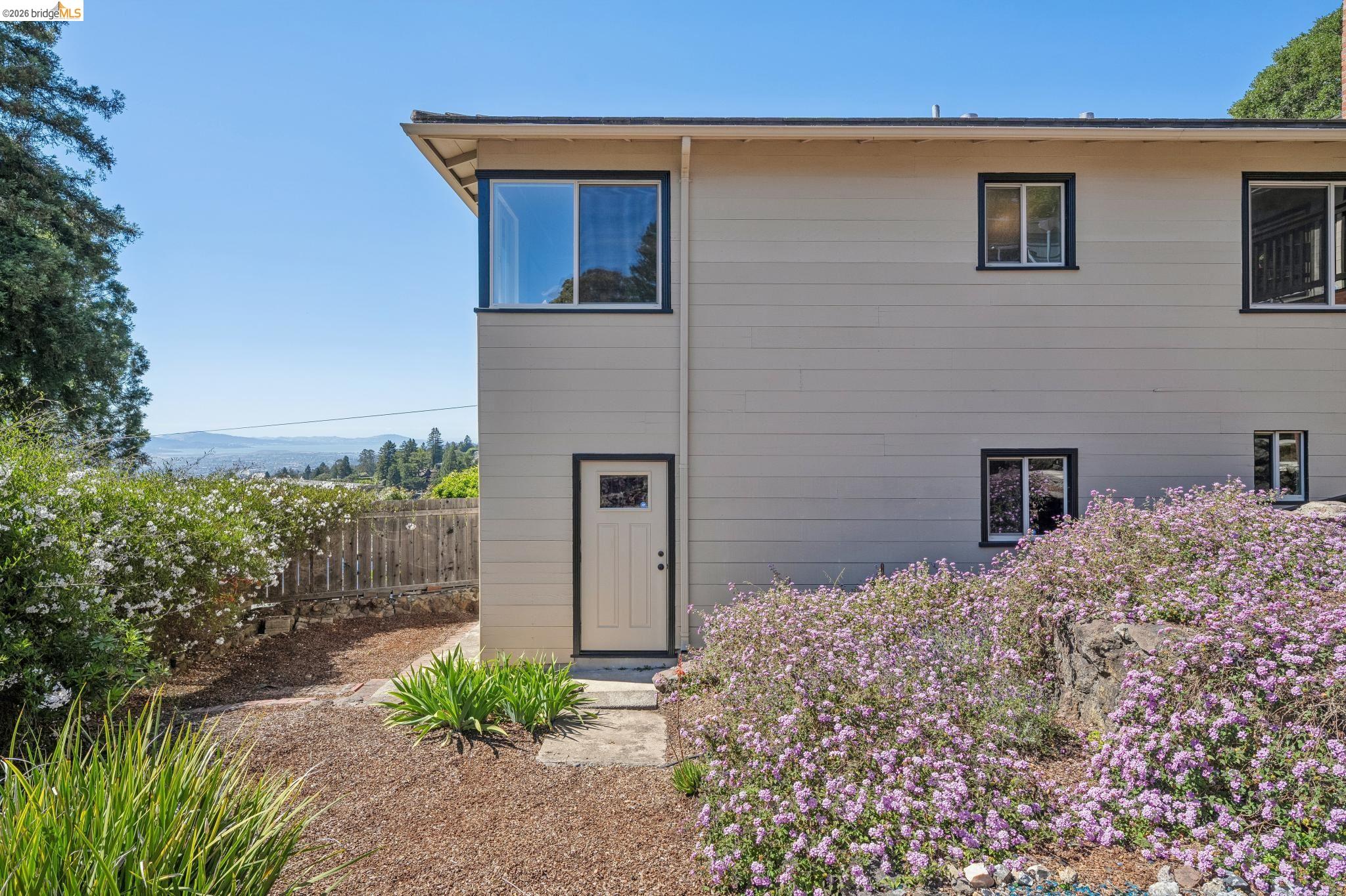 98 Fairlawn Drive Berkeley, CA 94708 - Photo 66 of 85