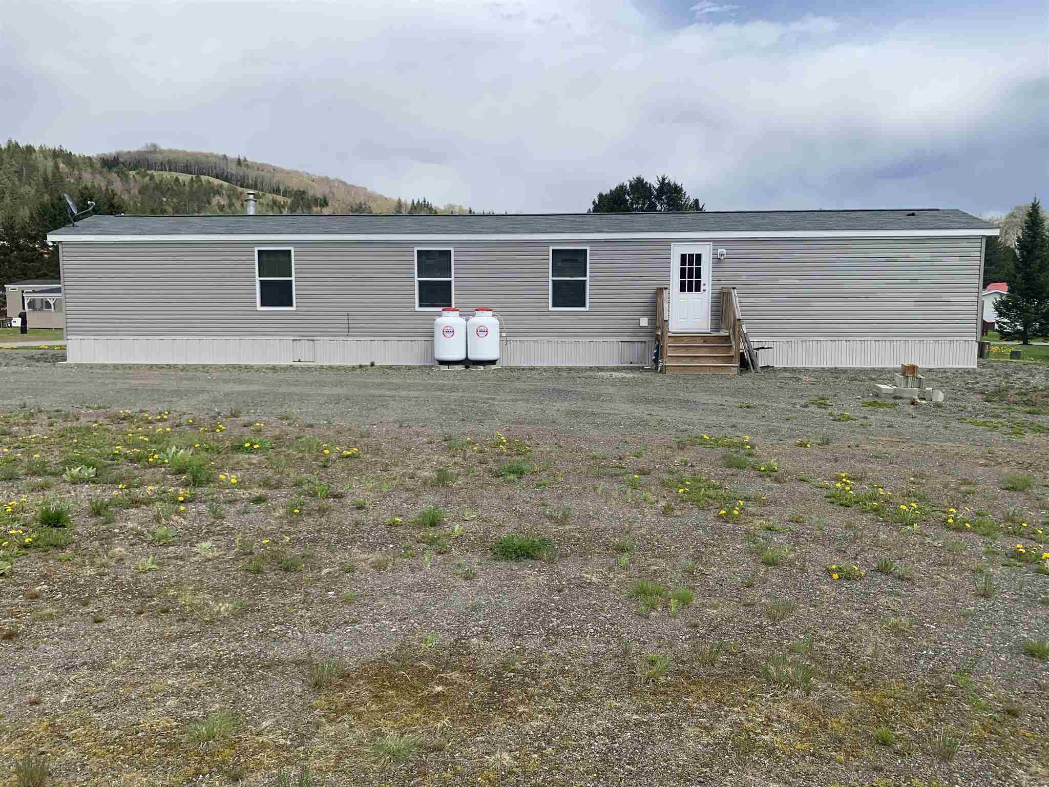 31 Pine Street Colebrook, NH 03576 - Photo 4 of 20