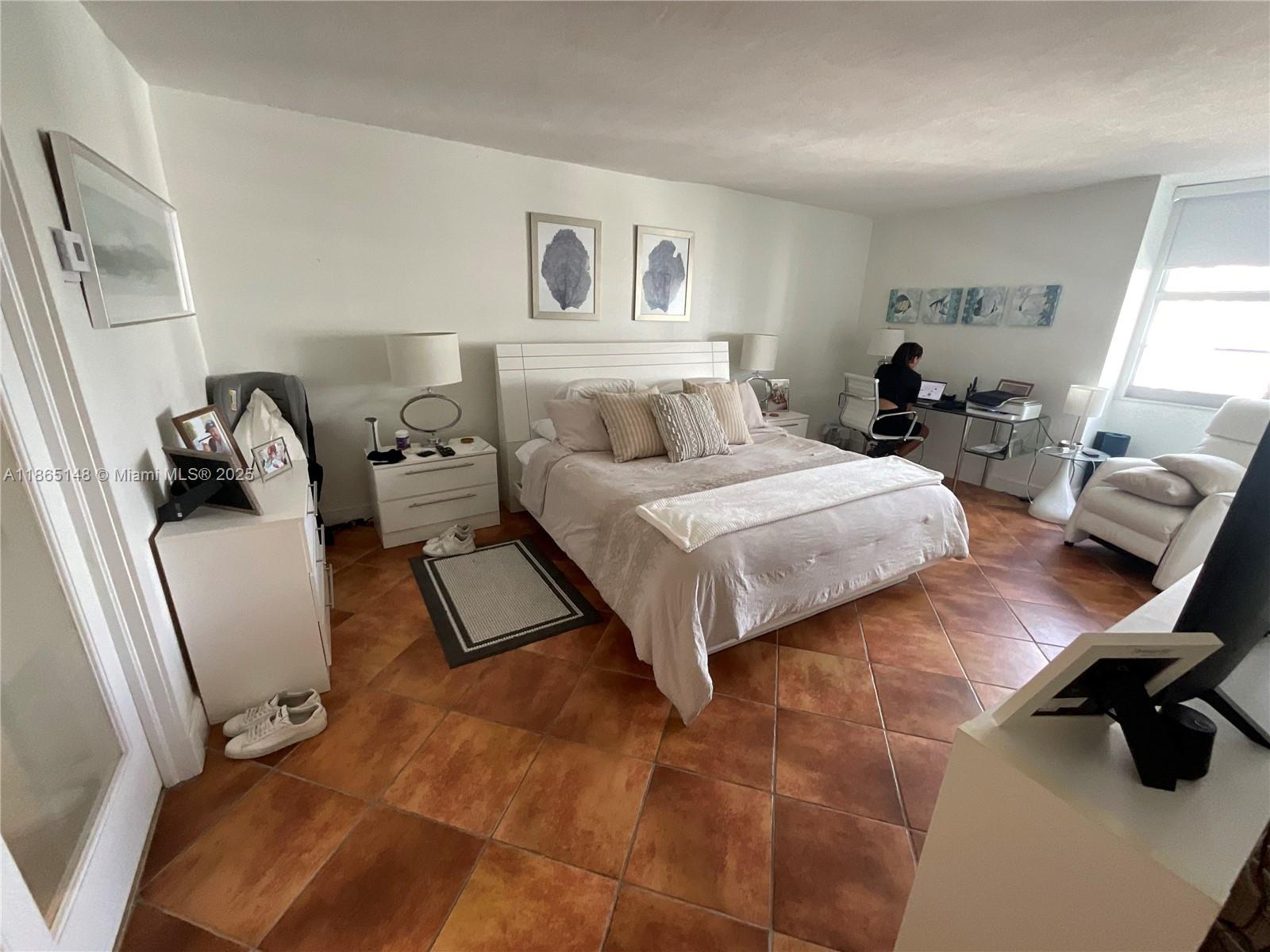 5701 Collins Avenue, Unit 1201 Miami Beach, FL 33140 - Photo 26 of 47