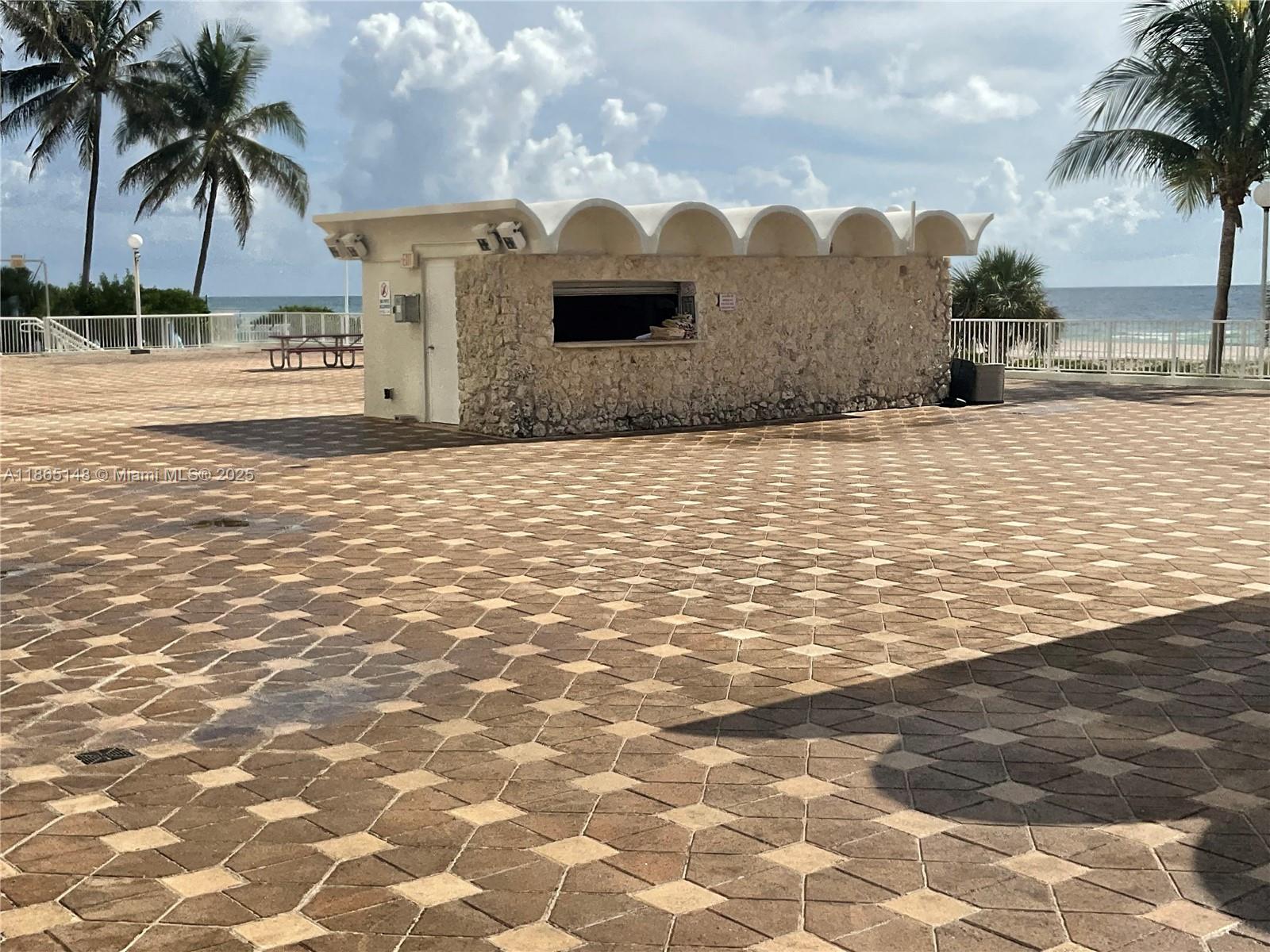 5701 Collins Avenue, Unit 1201 Miami Beach, FL 33140 - Photo 34 of 47