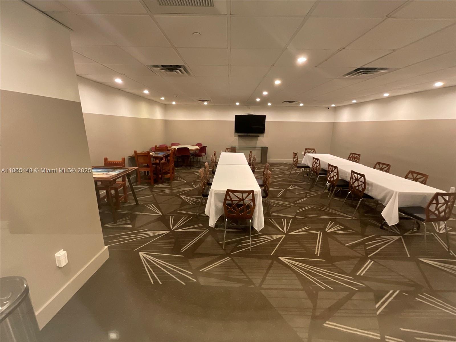 5701 Collins Avenue, Unit 1201 Miami Beach, FL 33140 - Photo 41 of 47