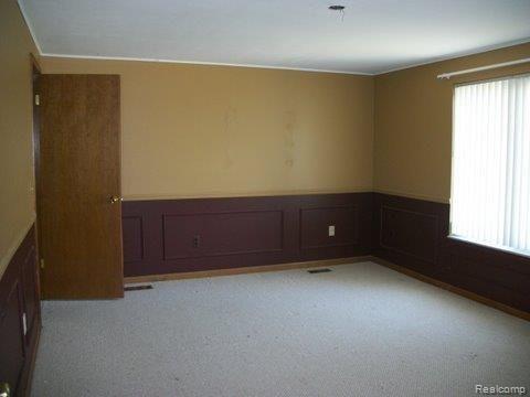 15872 Nathan Drive Macomb, MI 48044 - Photo 6 of 16 MASTER BED