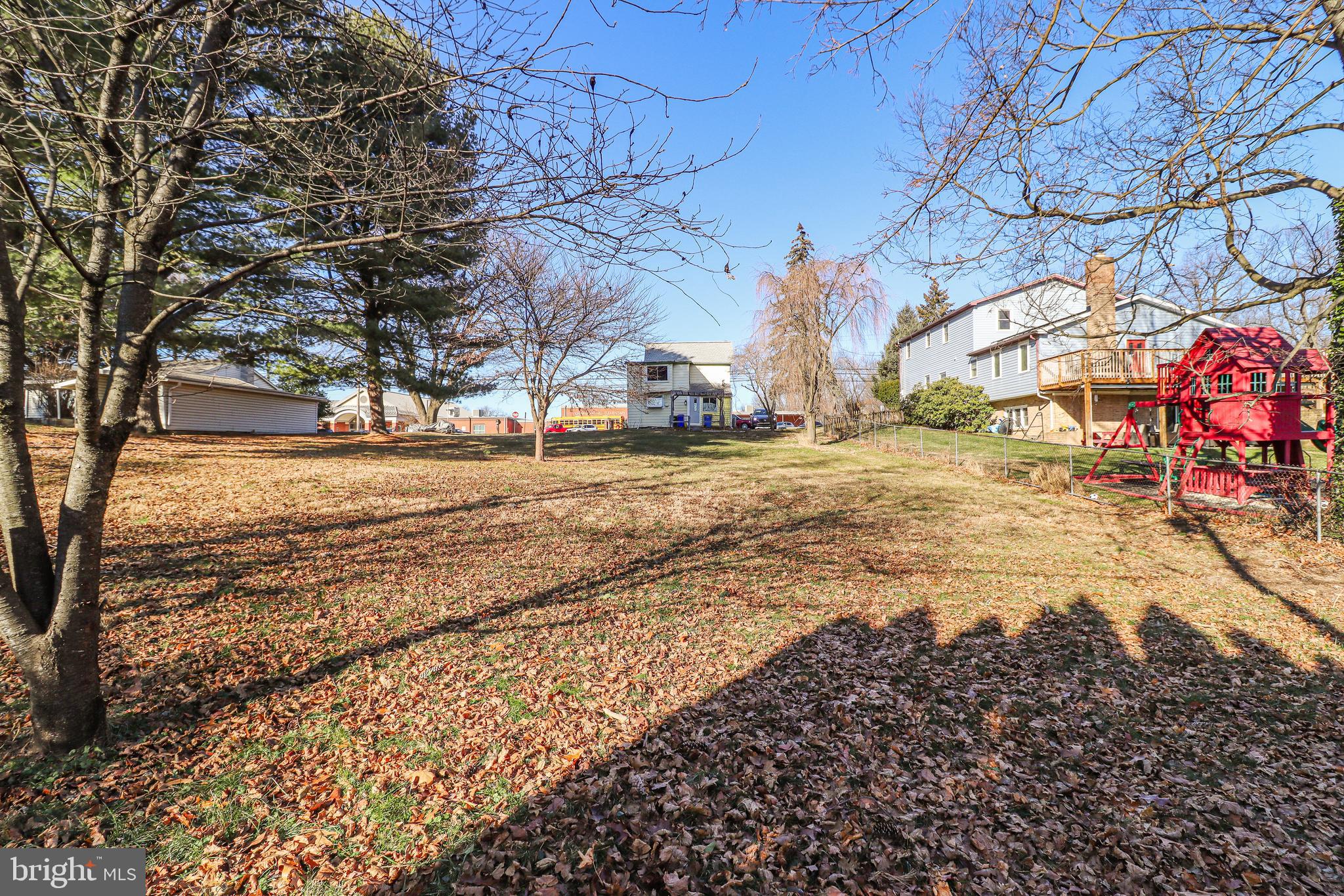 6481 Chambers Hill Road Harrisburg, PA 17111 - Photo 24 of 26 a view of a yard with a tree