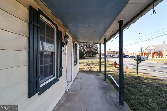 a view of empty room