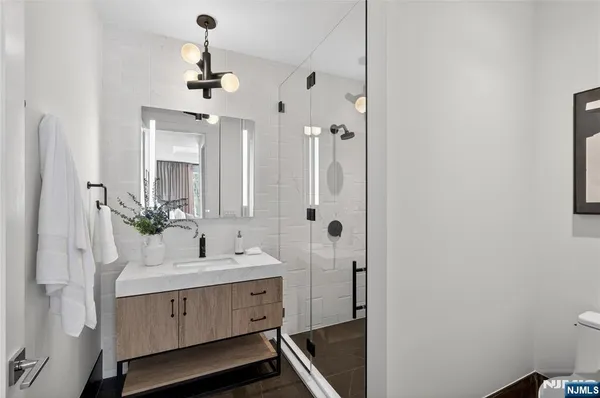 $2,350,000 | 16-18 Paris Avenue, Unit 3, Northvale, NJ 07647