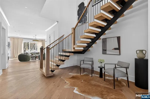 $2,350,000 | 16-18 Paris Avenue, Unit 3, Northvale, NJ 07647