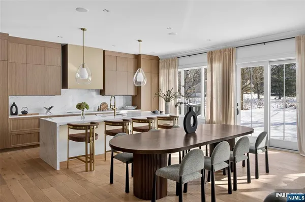 $2,350,000 | 16-18 Paris Avenue, Unit 3, Northvale, NJ 07647