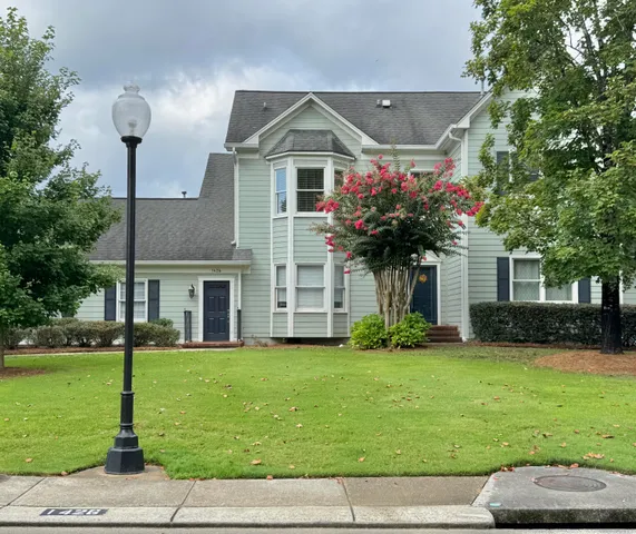 $2,500 | 1426 Heritage Landing Drive, Chattanooga, TN 37405