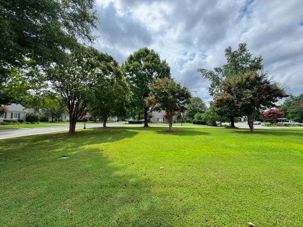 $2,500 | 1426 Heritage Landing Drive, Chattanooga, TN 37405